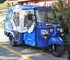 Piaggio Ape mit Extras