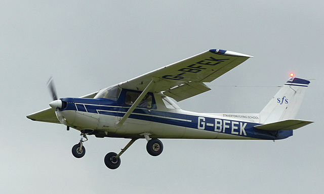 G-BFEK approaching Gloucestershire Airport - 20 August 2021