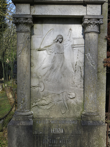 st pancras and islington cemetery, east finchley, london