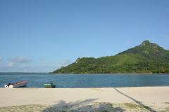 Polynésie Française, The Maupiti Atoll, Mt. Teurafaatiu and the Terei'a Beach