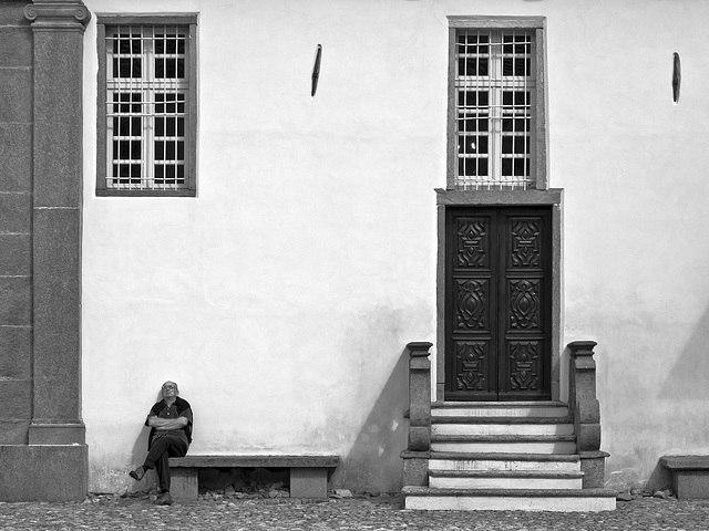 Waiting for the door to open - Oropa, Biella