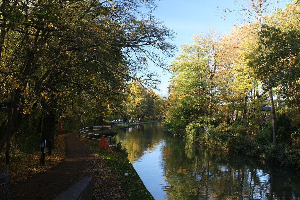 The Oxford Canal near the centre of Oxford