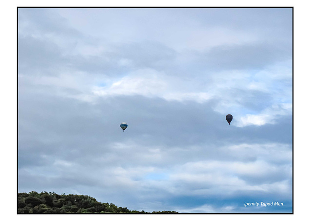 BALLONS