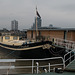 London Cheyne Wharf luxury houseboat (#0176)