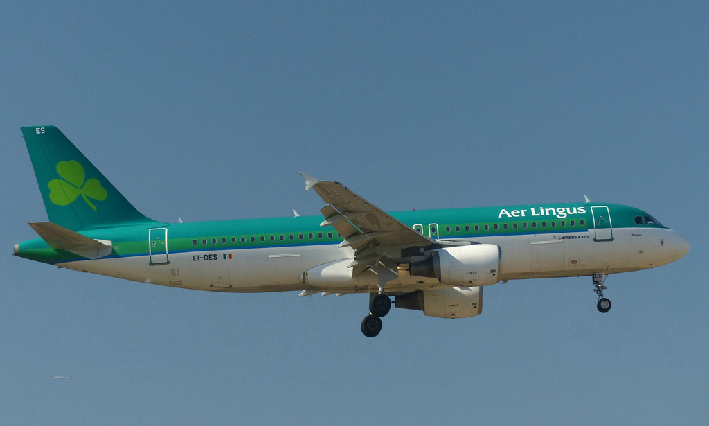 EI-DES approaching Heathrow - 30 June 2018