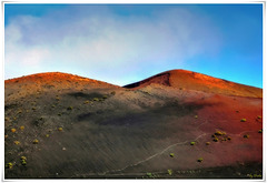 Parque Nacional de Timanfaya: Montañas del Fuego - Feuerberge - Fire Mountains