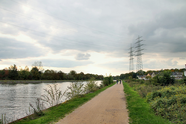 Weg am Rhein-Herne-Kanal (Wanne-Eickel) / 5.10.2019