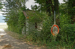 Autrefois il y avait des douaniers. (Moulin de Fabry)