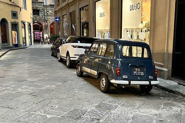 Florence 2023 – Renault 4