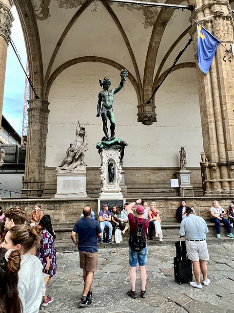 Florence 2023 – Perseus with admirer