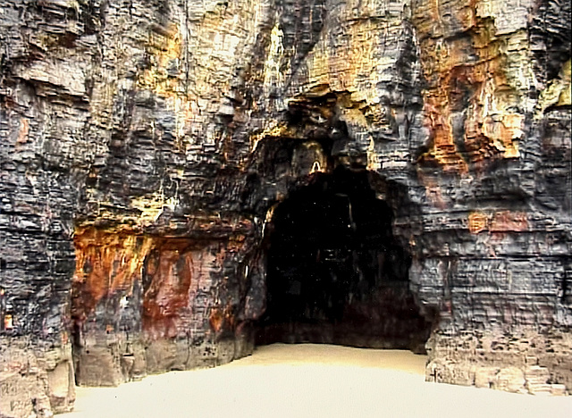 Felsentor am Strand von Ballybunion