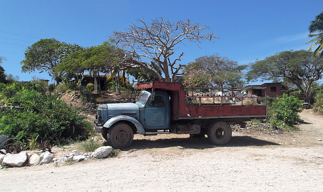 Rusty cuban truck