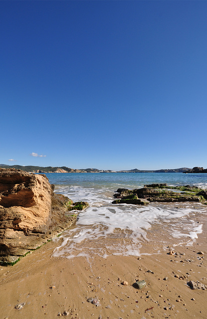 Caló de ses Llisses  - Cala Fornells (© Buelipix)