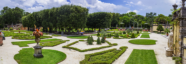 Vizcaya gardens