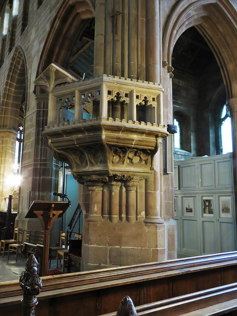 holy trinity church, coventry, warks  (16)