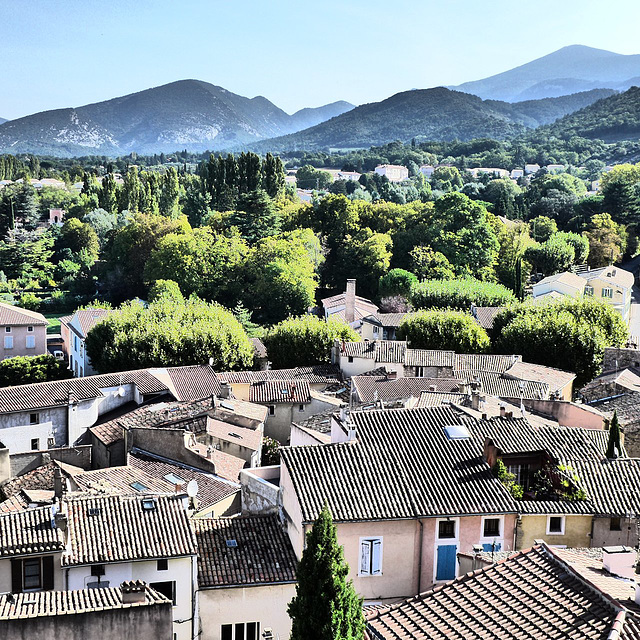 Vue de Malaucène depuis la colline du Calvaire (2)