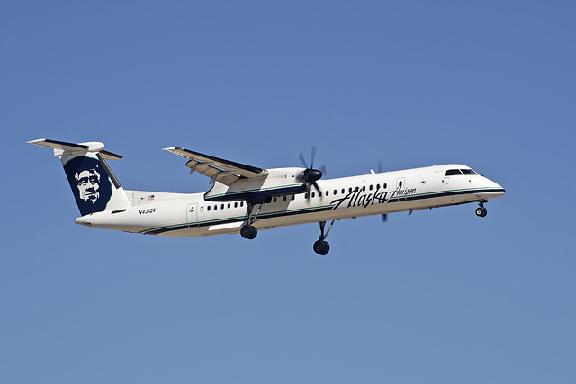 Alaska Airlines Bombardier DHC-8 N431QX