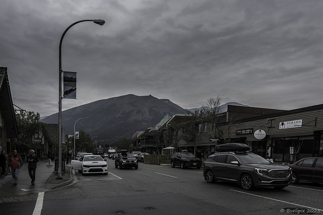 Wenn das Wetter nicht mitmacht gibt's einen Besuch im Ort! (© Buelipix)