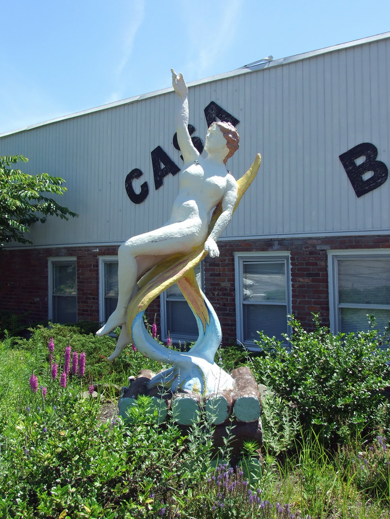 Female Nude Sculpture by the Restaurant at Casa Basso, July 2011