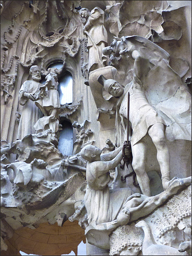 Barcellona : Le sculture all'ingresso principale della Sagrada Familia