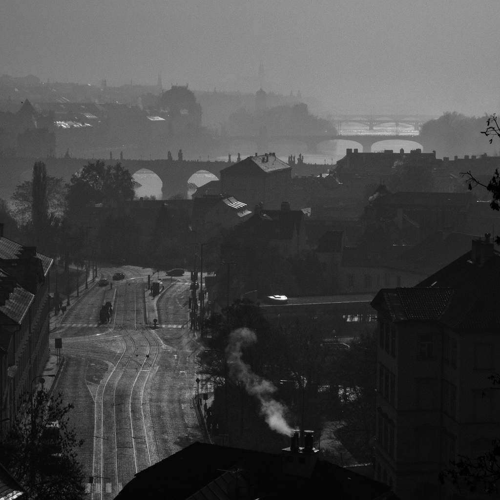 Prag, du große Melancholie, du hast mein Herz gestohlen und mein mobile Phone.
