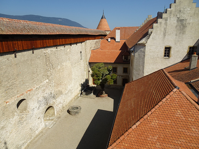 Innenhof von Schloss Grandson