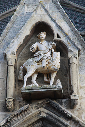 Fronton église Cirré les Méllo