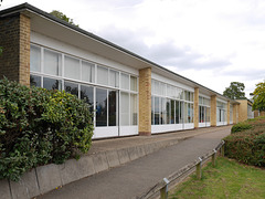 Impington Village College - Classroom wing from S 2014-09-13