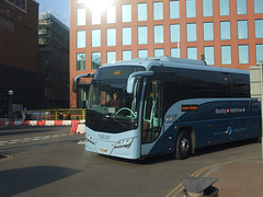 DSCF6814 First Berkshire 'Railair'  YY63 WBT in Reading - 6 Apr 2017