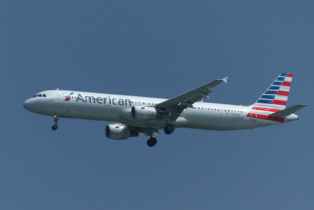 N197UW approaching SFO - 14 April 2016