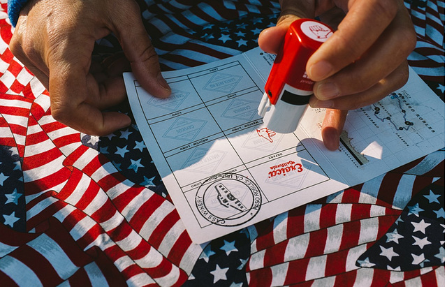 Control card being stamped at second control, Olea Farm