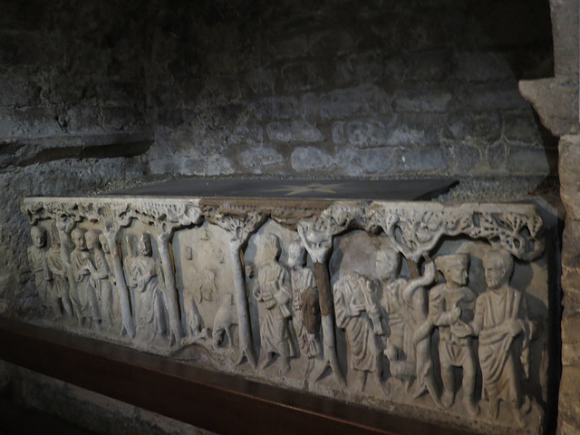 Abbaye de Saint-Victor : sarcophage paléochrétien, 3.