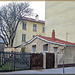 Lyon (69) 2 mars 2011. "La Petite Maison dans la...Grande Ville"!