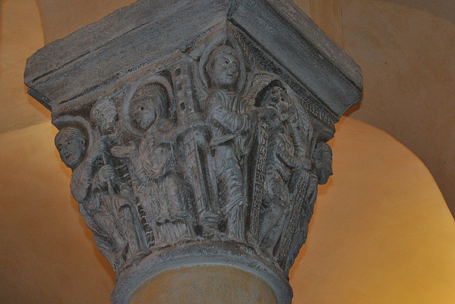 Chapiteau de la Basilique N.D. du Port à Clermont-Ferrand