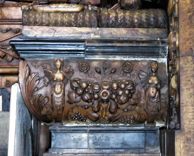 chesterfield church, derbs (28)tomb of godfrey foljambe vii +1594, made 1592