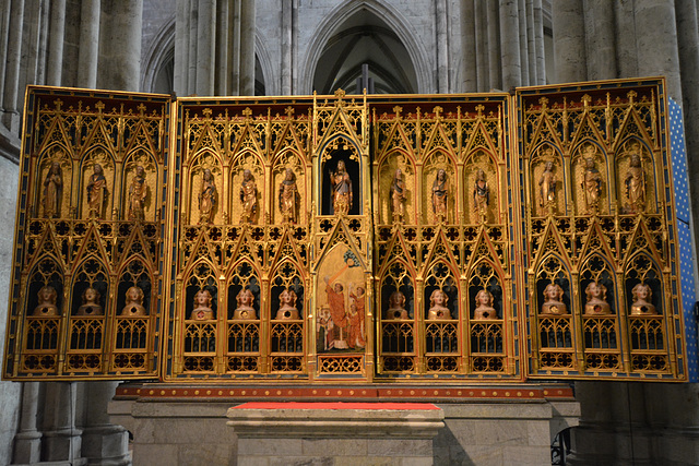 Altar im Kölner Dom (2xPiP)