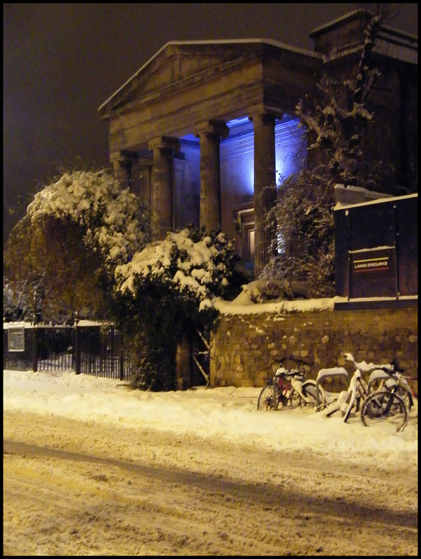 St Paul's in the snow