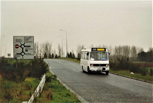 Wayland Mini-Buses N887 FVF near Red Lodge – 3 Dec 1995 (294-28) Wayland Mini-Buses N887 FVF near Red Lodge – 3 Dec 1995 (294-28)