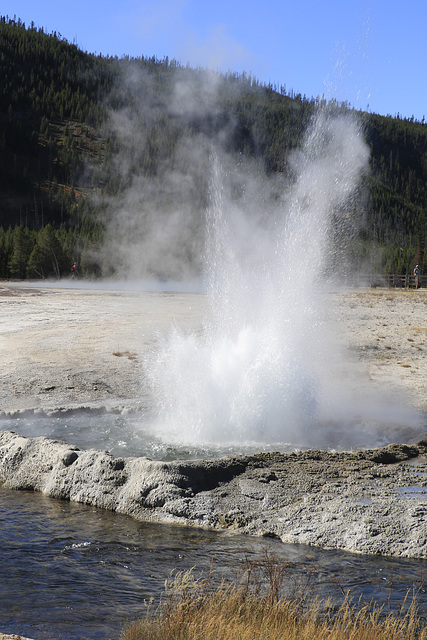 Cliff Geyser