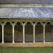 Vestiges du cloître de l'abbaye de la Guiche