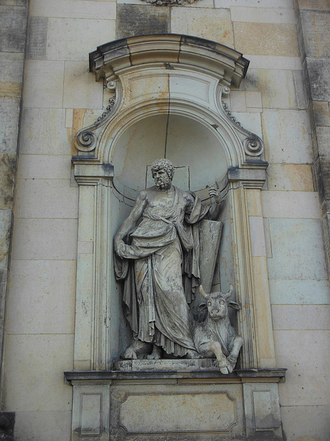 Detail an der Dresdner Kathedrale