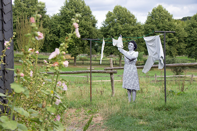 Scavenger Hunt 41: Washing on a line (not yours)