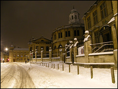 snowy night in Broad Street