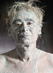 Selbstportrait (mehrfach verfremdet)