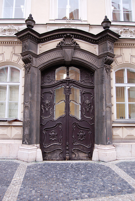 Doorcase on Dvochny trh, Near The House At The Black Madonna, Prague