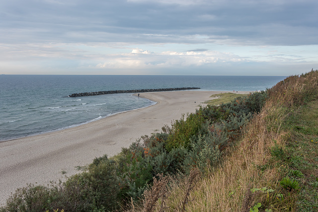 Blick zum Wellenbrecher bei Ahrenshoop