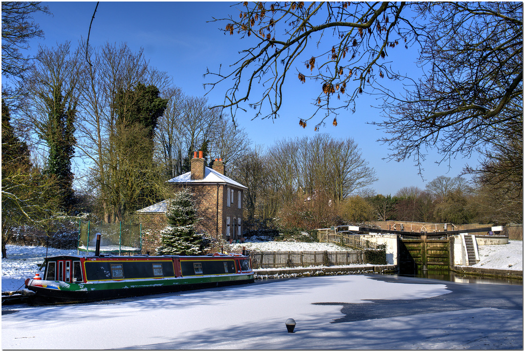 Hanwell Lock, Grand Union Canal