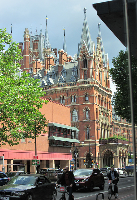 Euston road, St.Pancras hotel