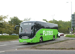 Simonds of Botesdale (Flixbus contractor) 418 (YK25 OME) at Fiveways, Barton Mills - 26 Apr 2025 (P1200867)