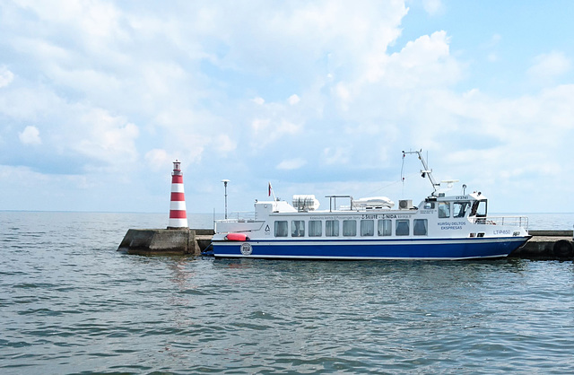 Leuchtturm am Hafen Nida